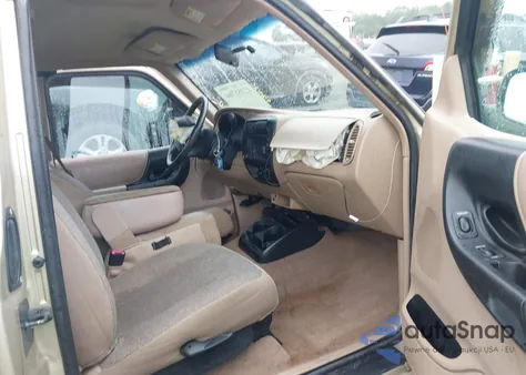 2000 Ford Ranger Xl/Xlt z USA, uszkodzony, nr VIN 1FTYR14V8YTB26475